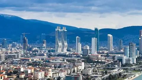 İstanbul İzmir Uçak Bileti